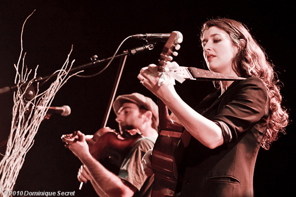 Clare Muldaur (Clare & The Reasons)